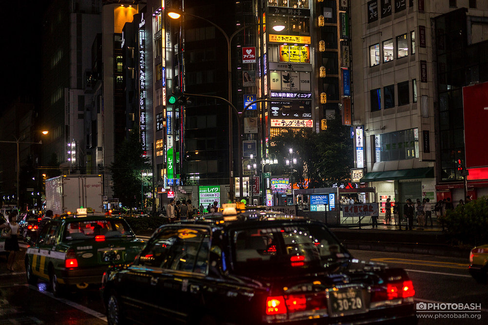 Tokyo Cyberpunk Shinjuku Traffic